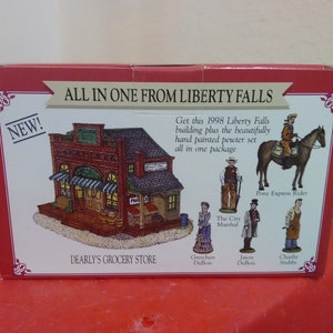 Vintage House Collection, The Americana Collection, Liberty Falls Collection Houses, Various Houses and Such