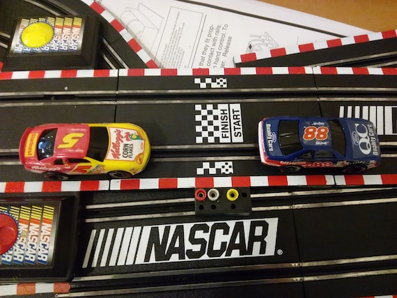 Vintage Road Race Action Race Set Nascar Dale Jarrett Vs Terry Labonte Toy Biz 1998 Etsy