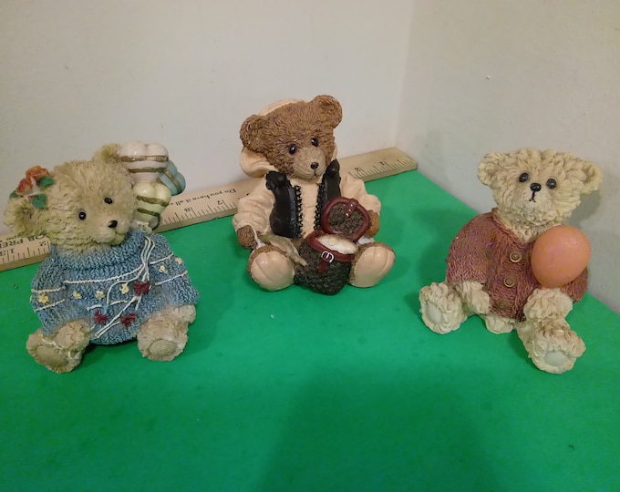 Vintage Bears with Balloons and Fish Figurines, 1980's*a