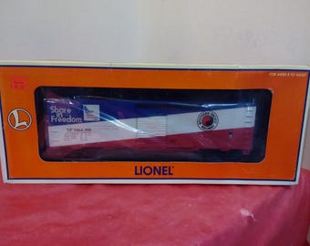 Vintage Lionel Train Cars, O-Gauge Lionel Train Cars, Evans Auto Loader, Starter Boxcar, N&W Operating Hopper, or Bicentennial Boxcar