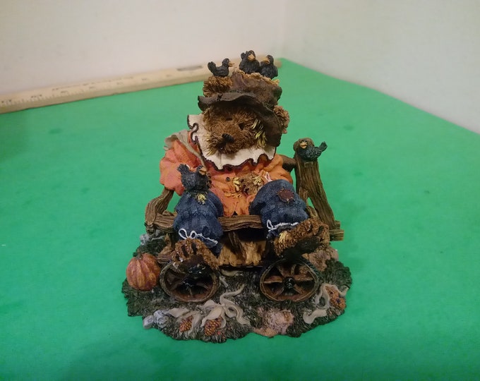 Vintage Figurine, Boyds Bears Bearstone Collection, Einstein Q. & Scaredy Bear, 2001