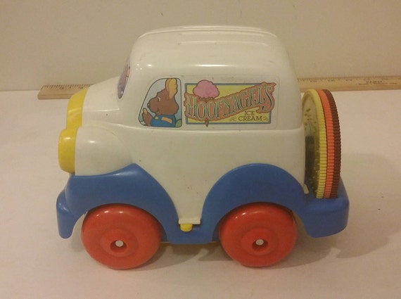 musical ice cream truck toy