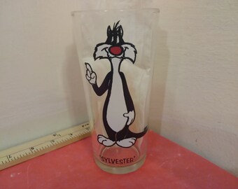 Vintage Collector Glass, Warner Brothers Looney Tunes Pepsi Collector Glass, Sylvester, 1973