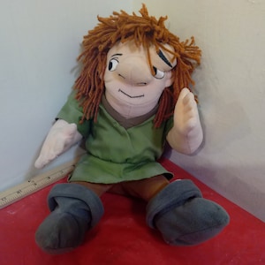Vintage pluche pop, Disney&#39;s klokkenluider van de Notre Dame, zittende klokkenluider van de Notre Dame