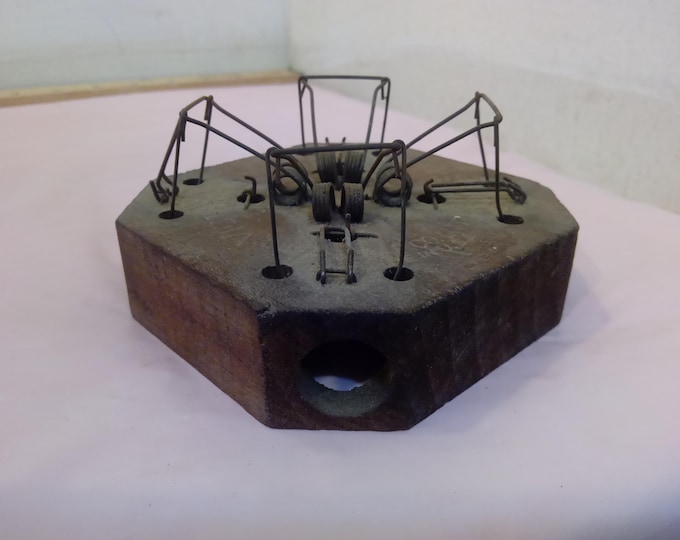 Vintage Mouse Trap, Wooden Mouse Traps, Victor Choker Mouse Trap by Animal Trap Co., Made in USA
