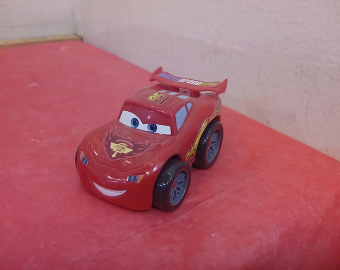 Vintage Toy Cars, Disney Cars Movies Toy Vehicles and Others, McDonalds, Fisher Price, Maisto, Mattel and Other, Plastic Toy Cars