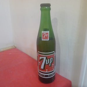 Vintage Soda Bottle, 7up Bottle, 7 oz and 10 oz Bottles