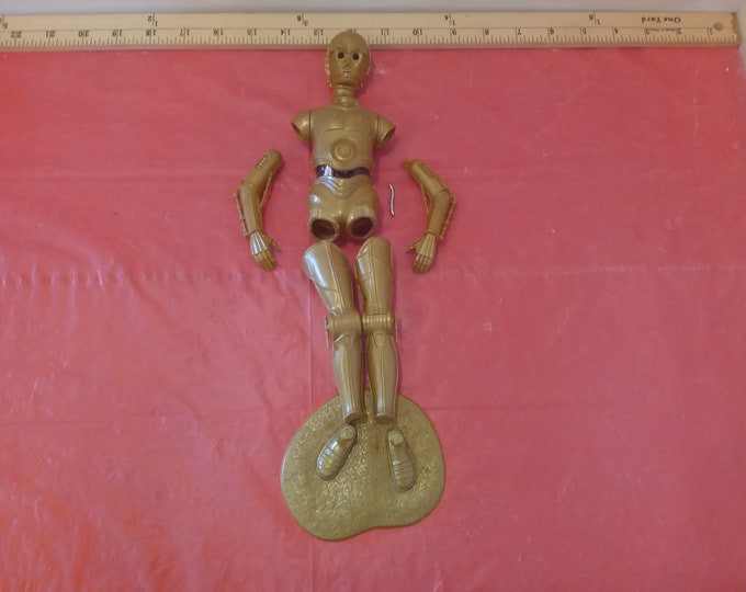 Vintage Star Wars Figure, C3PO Plastic Model by Fundimensions, 1977#