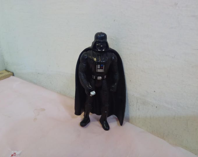 Vintage Star Wars Action Figures, Jawa, Princess Leia, Tusken Raider, Greedo, Luke Skywalker, Dash Rendar and Others by Kenner, 1990's