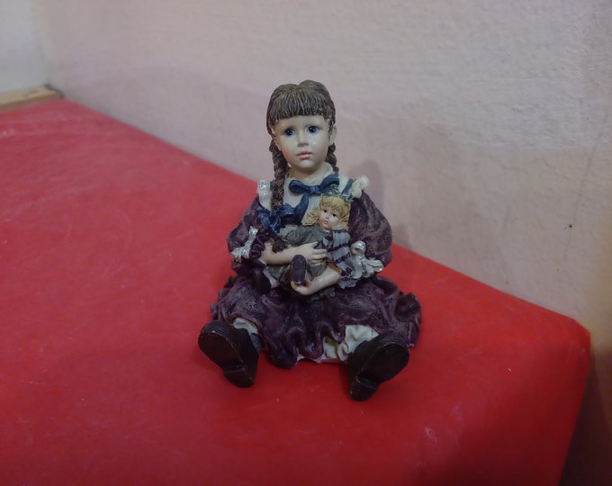 Vintage Resin Figurine, The Boyds Collection, Yesterday Child, Patricia with Molly, 1995