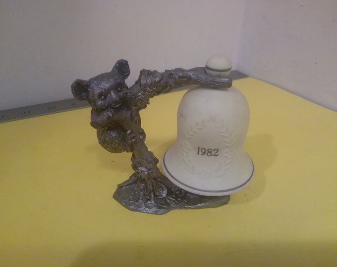 Vintage Michael Ricker Pewter Figurine, "Bear up Tree", 1983