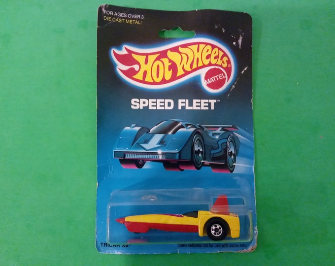 Vintage Die-Cast Car, Hot Wheels Speed Fleet Tri-car X8, 1989