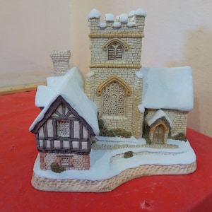 Vintage David Winter Cottages, Special for Christmas 1989 &quot;A Christmas Carol&quot; by John Hine Studios, Large Size