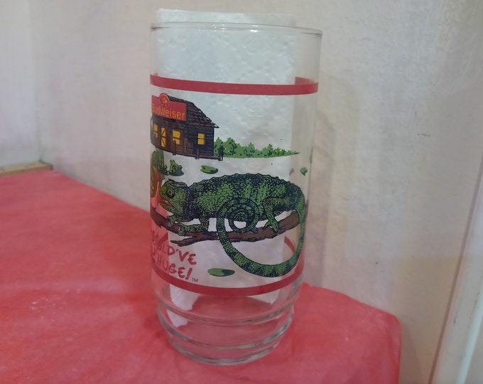 Vintage Drinking Glasses, Beer Drinking Glasses, Peroni, Blue Moon, Bicentennial, Saturday Evening Post, and Budweiser Lizard Glasses