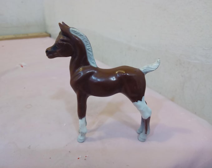Vintage Plastic Horses, Saddles, or Reigns, Pretend Play Horses, Hartland and other Horses, Saddles, and Reigns#