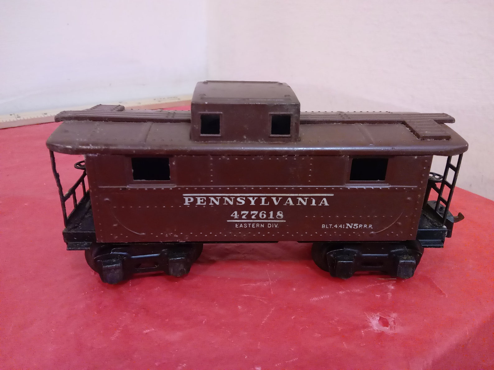 Vintage Toy Train Lionel Train Caboose Pennsylvania 477618 Etsy