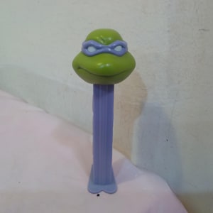 Pez candy dispensers - Etsy 日本