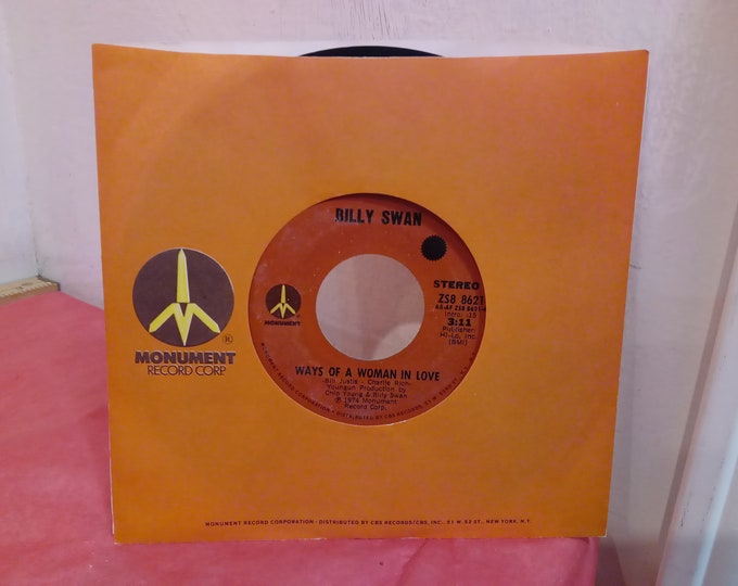 Vintage Vinyl Records, 45 Rpm Records, Elvis, Connie Francis, Sonnie James, Eddy Arnold, and Billy Swan#