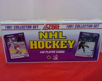 Vintage Sports Collectible Cards, Upper Deck NHL Hockey High Number Set 91/92 or Score Collector Set 440 Players, 1991