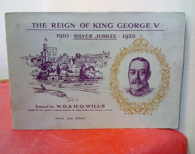 Vintage Cigarette Cards in Holder, The Reign of King George "Silver Jubilee 1910-1935 by W.D. & Holmes, 1935