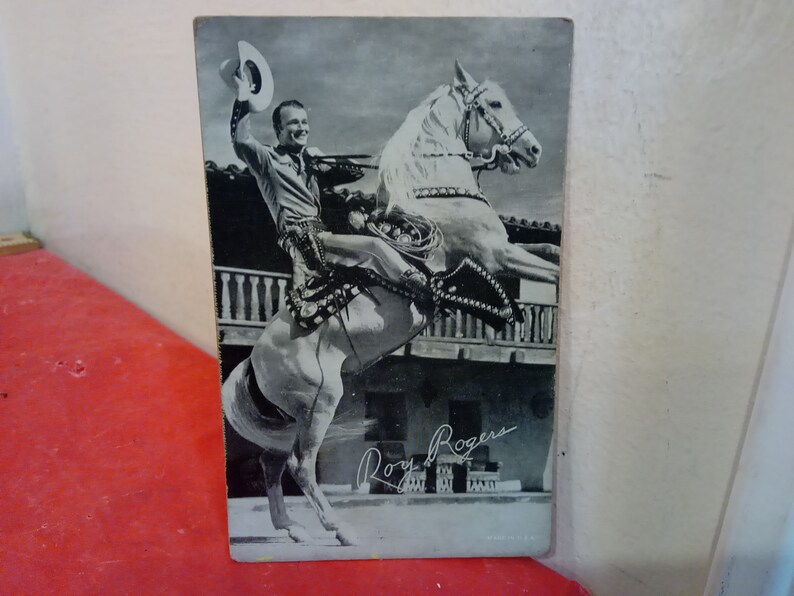 Roy Trigger Rearing Vintage Movie Star Cards, Roy Rogers and Trigger, Movie Exhibit Cards ...