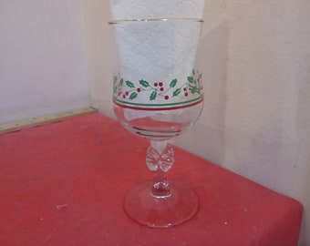 Vintage Christmas Drinking Glasses, Arby's Holly & Berry with Gold Rim, Stemmed Drinking Glass and Mug, 1984