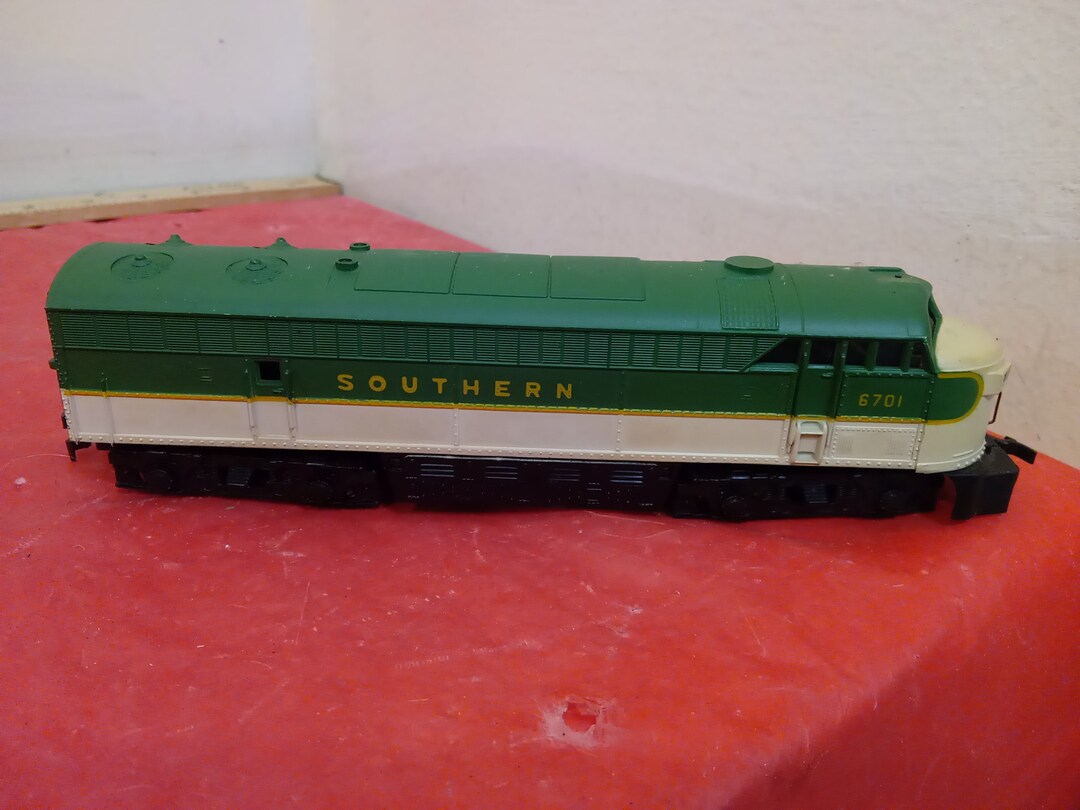 Vintage Toy Train Cars HO Gauge Train Engines Cars and Etsy