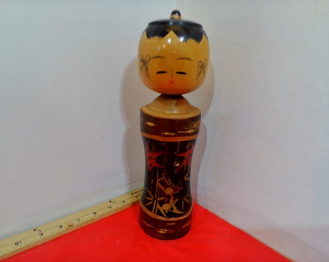 Vintage Japanese Lacquered Kokeshi Dolls and Wood Pieces
