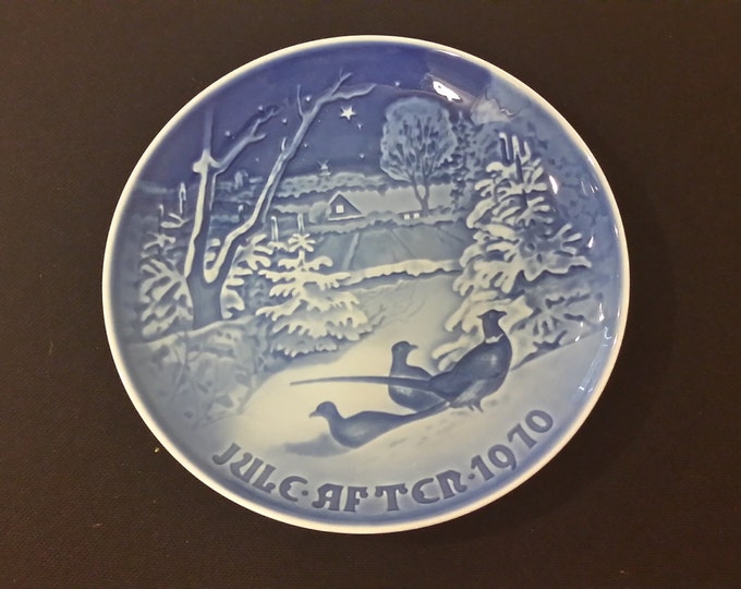 Vintage Collector Plate, Bing & Grondahl Porcelain Plate, Jule after 1970