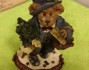 Vintage Figurine, Boyds Bears Bearstone Collection, Scrooge McBear - Change of Heart, 2001