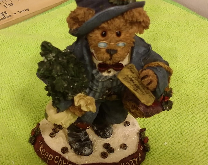 Vintage Figurine, Boyds Bears Bearstone Collection, Scrooge McBear - Change of Heart, 2001