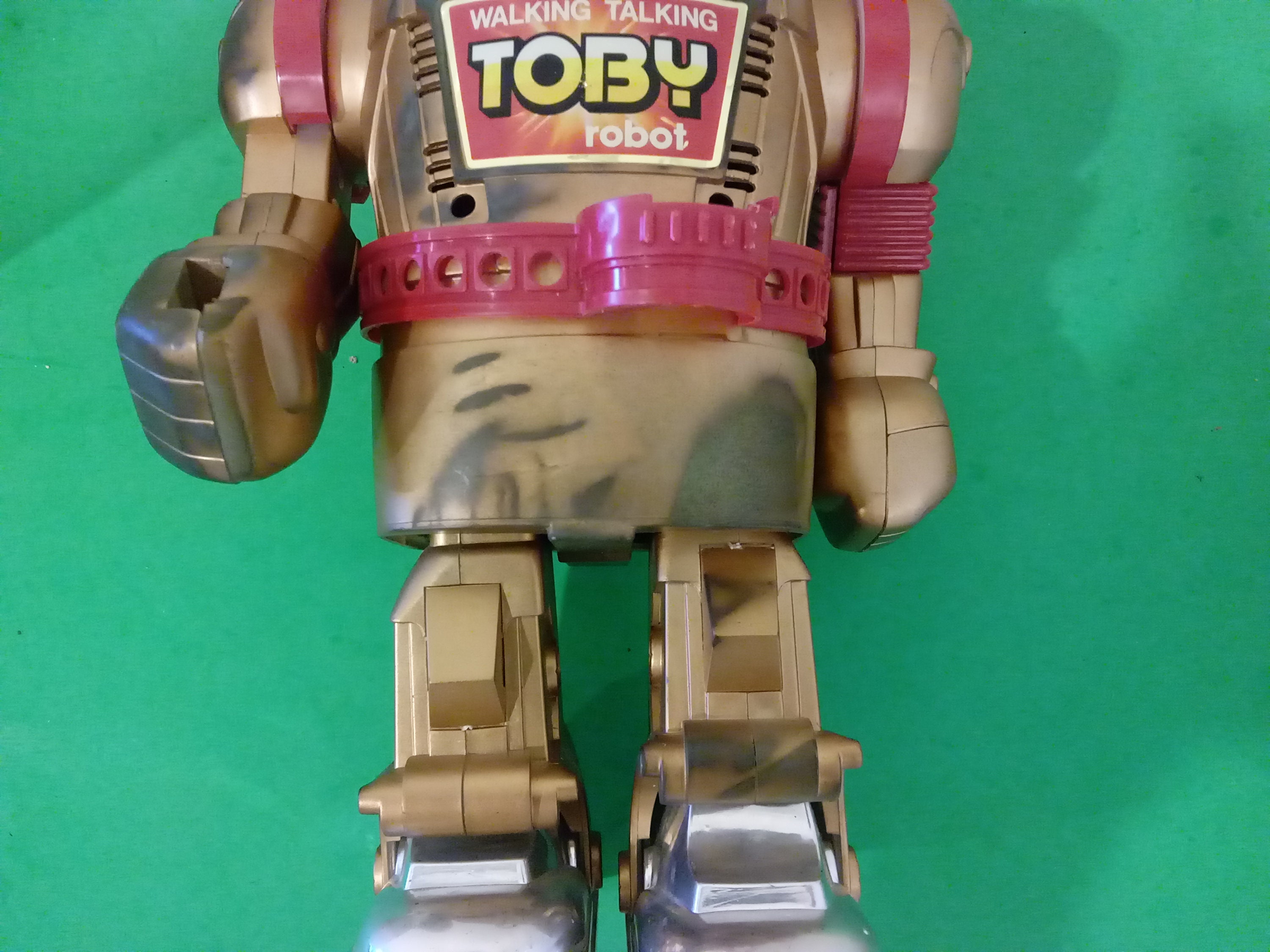toby robot watch