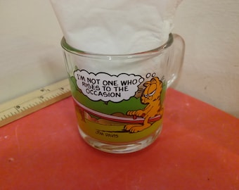 Vintage Coffee Mug/Cup, Garfield Coffee Mug, Garfield on See-Saw, Jim Davis, 1980's