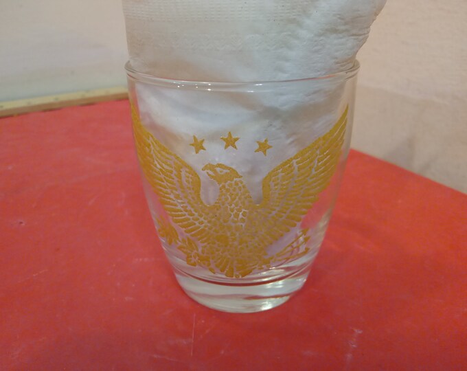 Vintage Drinking Glass, Bicentennial Celebration Glass with Eagle holding Olive Branch and Arrows, 1970's