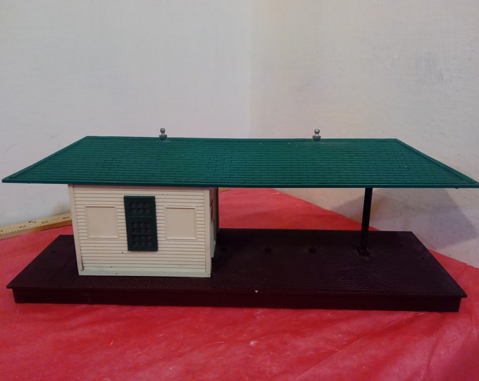 Vintage Train Set Building, Illuminated Freight Station #256 by Lionel Corporation, 1950's-60's