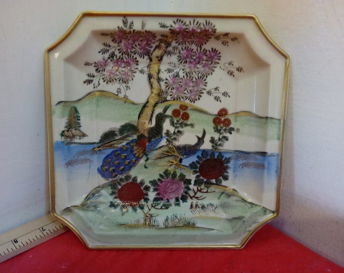 Vintage Oriental Collector Plates, Beauties of the Red Mansion