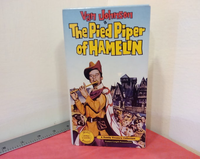 Vintage VHS Movie Tape, The Pied Piper of Hamelin, Van Johnson, 1988~