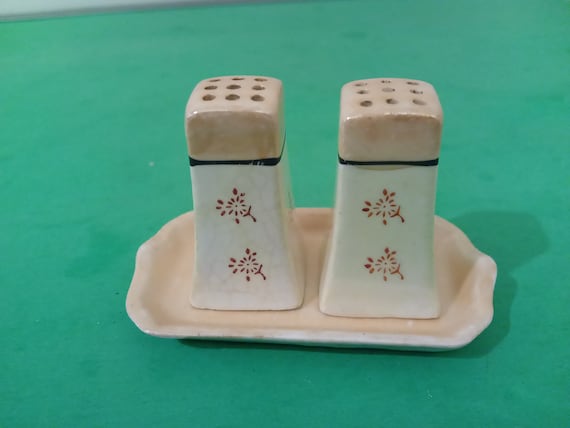 Vintage Salt and Pepper Shakers, H. Kato, Occupied Japan, 1940's