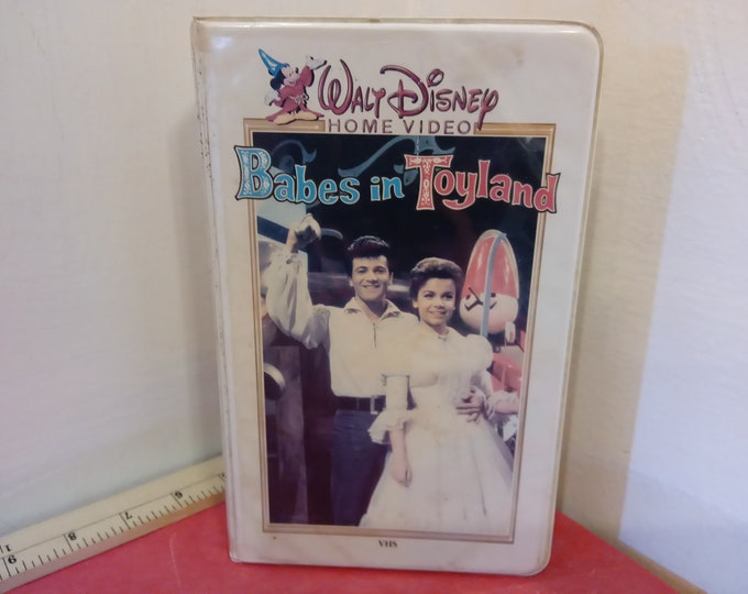 Vintage VHS Movie Tape, Babes in Toyland, Walt Disney Video, 1982