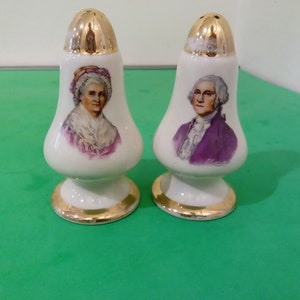 Vintage George and Martha Washington Salt and Pepper Shakers, 1950&#39;s