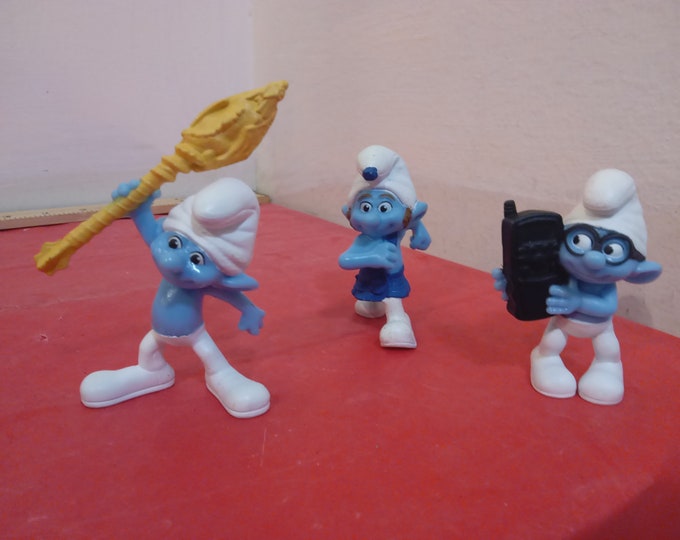 Vintage Smurf Figurines, Clumsy, Gutsy, and Brainy from McDonald's Happy Meals. 2011