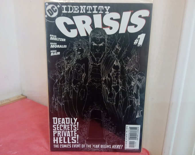 Vintage DC Comic Books, Identity Crisis Series, Various Issues, 2004