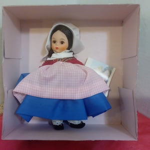 Rosette 115 1987 Portrette Madame Alexander 10 inch doll