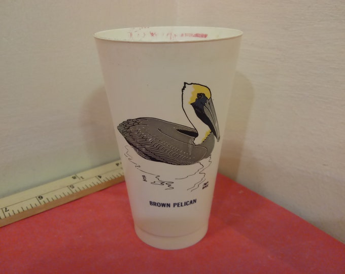 Vintage 7-11 Slurpee Plastic Cup, Brown Pelican, Save a Living Thing Campaign, 1974#