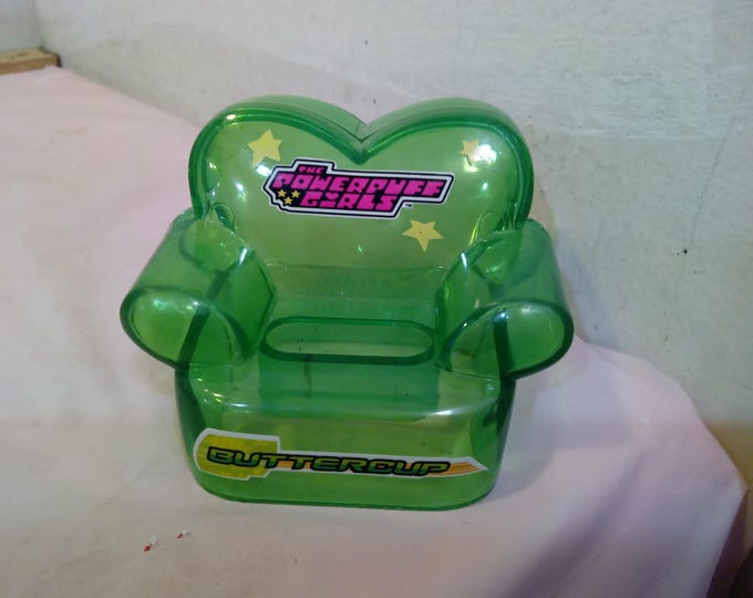 Vintage Cartoon Network Items, Powder Puff Girl and Scooby Doo Items, Chairs, Book Covers, Small Tin Lunch Boxes, Towel, Hats, and Tote
