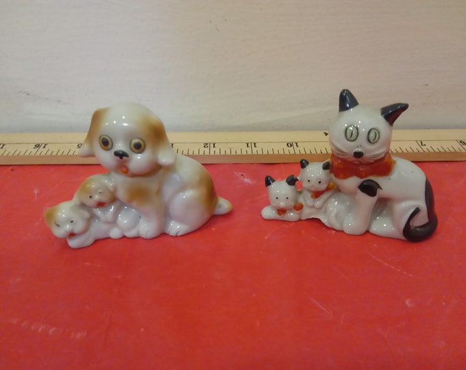 Vintage Ceramic/Porcelain Figurine, Dog with Puppies and Cat with Kittens Made in Japan