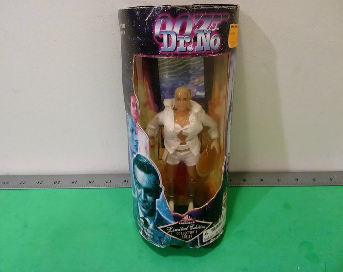 Vintage 007 Dr. No Honey Ryder Action Figure ~