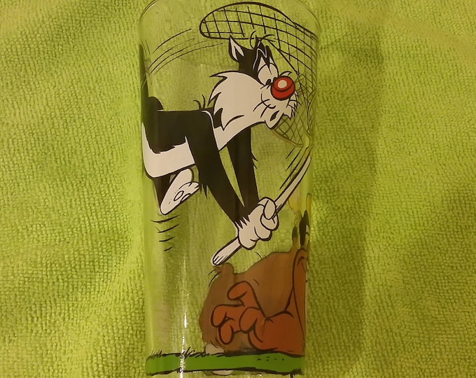 Vintage Collector Glass, Looney Tunes Pepsi Collector Series Glass, Slyvester, Tweety and Spike, 1976