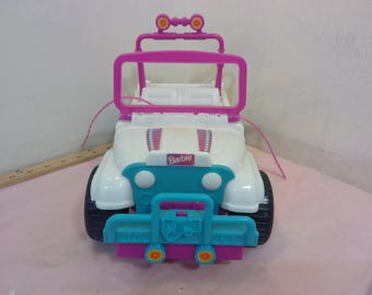 Cadeau sur les poupées Barbie parfait pour une enfant de 8 ans - Idées
