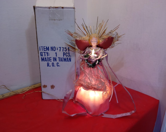 Vintage Christmas Tree Topper, Lighted Angel with Candle that Lights Up, Made in Taiwan